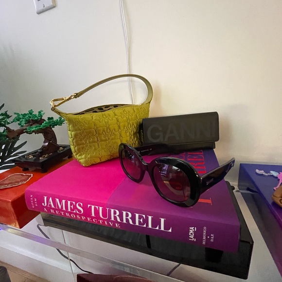 Biodegradable Acetate Oversized Retro Sunglasses - Picture 3 of 5